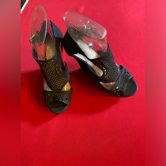 High Wedge Sandals - Picture 9 of 9